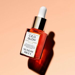 Sunday Riley CEO Glow .5 Oz new unopened in box.